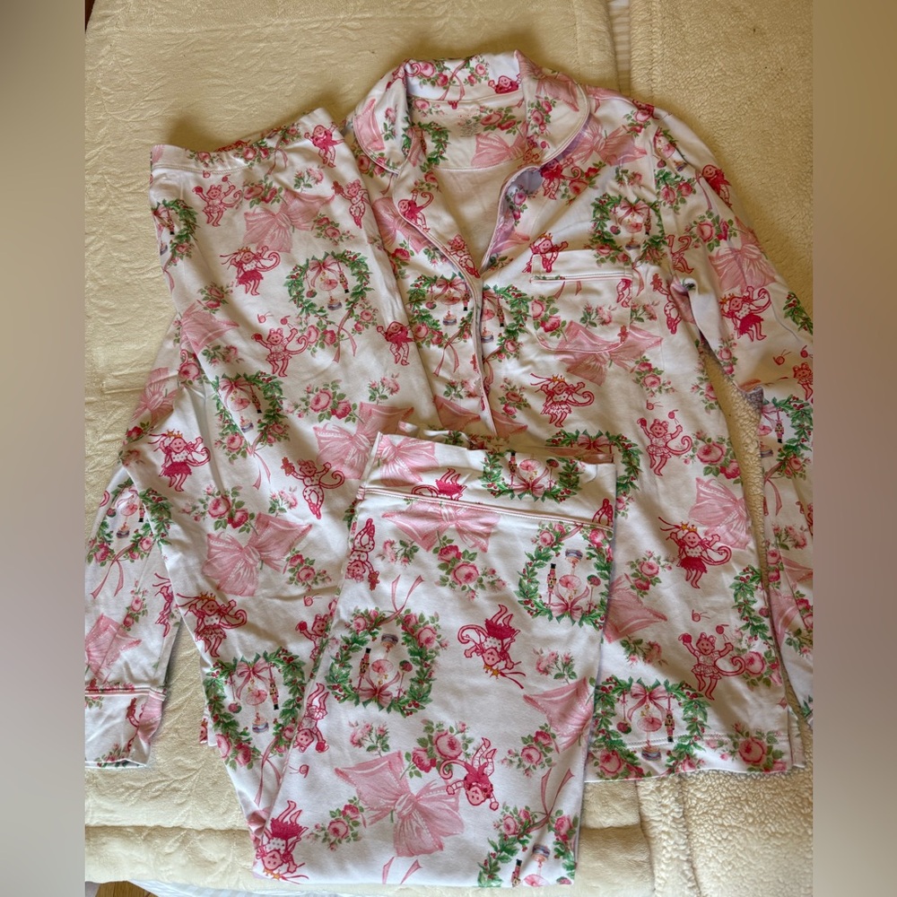Roller Rabbit Love Shack Fancy Holiday Pajamas - Picture 2 of 6